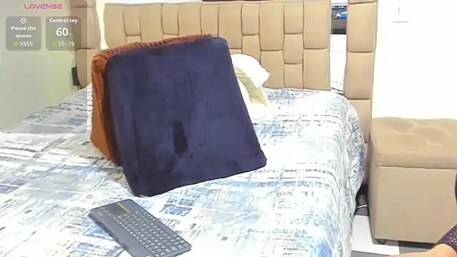 gabrielaponce11 online show from November 9, 11:25 pm