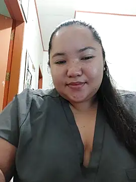 LianaCruzado online show from April 21, 5:36 am