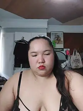 Snapshot of LianaCruzado chatting on June 6, 7:02 am LianaCruzado online show from June 6, 7:02 am
