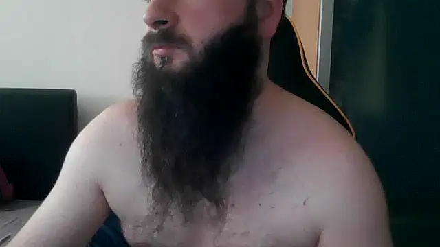 LondonMan1988 online show from February 22, 10:47 am