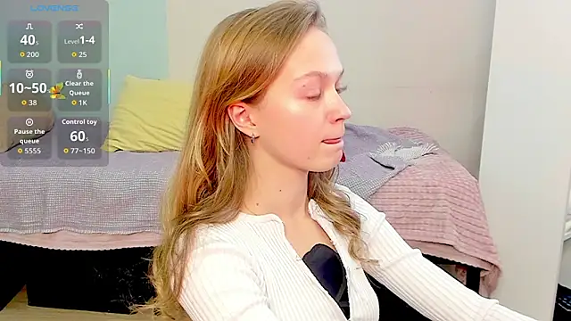 Kara smalltits online show from February 20, 11:00 am