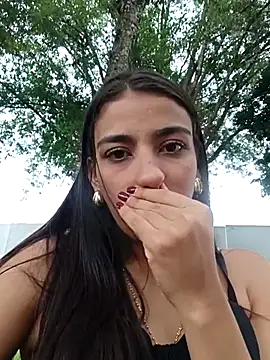 -juicy  online show from October 26, 9:42 pm