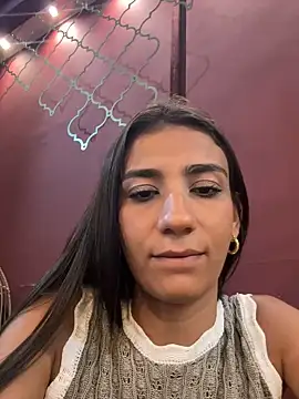 -juicy  online show from November 10, 10:31 pm