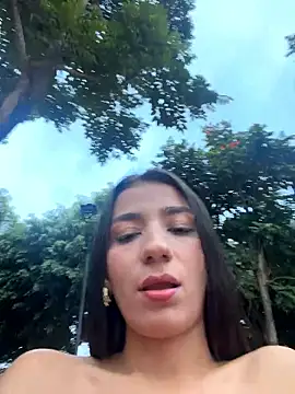 -juicy  online show from November 19, 10:21 pm