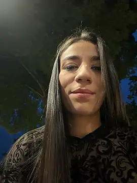Snapshot of -juicy_ chatting on July 12, 11:29 pm -juicy online show from July 12, 11:29 pm