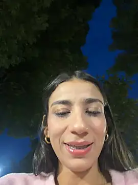 Snapshot of -juicy_ chatting on July 22, 11:40 pm -juicy online show from July 22, 11:40 pm