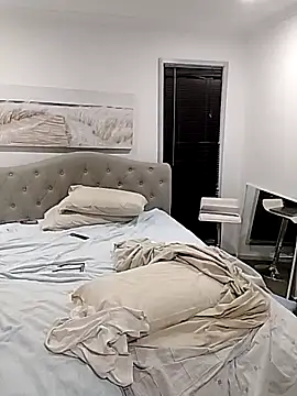 iamthepublickmasterbater online show from October 14, 12:17 pm