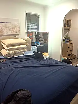 iamthepublickmasterbater online show from March 17, 12:15 am