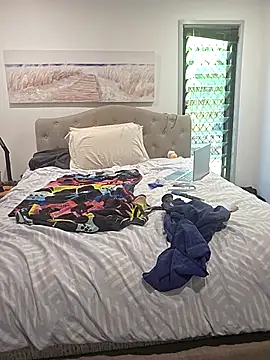 iamthepublickmasterbater online show from April 8, 3:06 am