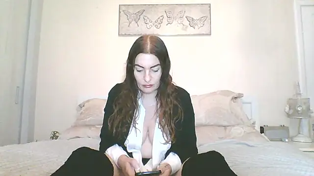 EllaKent online show from January 8, 3:36 pm