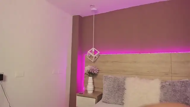 aa lunit online show from October 16, 1:23 pm