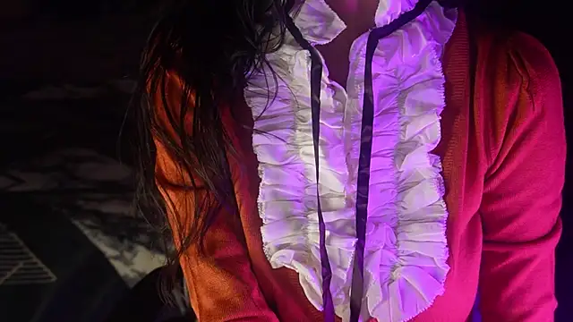 NidhiChandra online show from November 4, 8:35 am