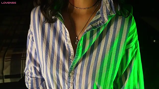 NidhiChandra online show from December 23, 7:17 am