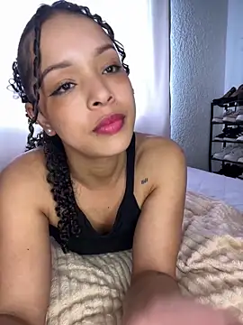 Yasmin777  online show from September 24, 6:33 pm