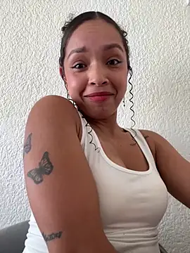 Yasmin777  online show from March 5, 6:26 pm