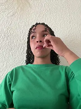 Yasmin777  online show from March 31, 9:59 pm