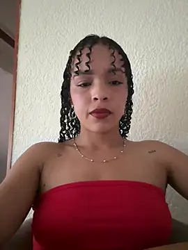 Snapshot of Yasmin777_ chatting on June 21, 10:56 pm Yasmin777 online show from June 21, 10:56 pm