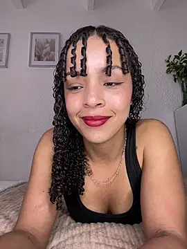 Snapshot of Yasmin777_ chatting on July 13, 9:50 pm Yasmin777 online show from July 13, 9:50 pm