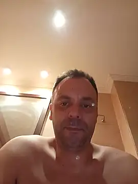 Snapshot of manchego85 chatting on June 7, 2:05 am manchego85 online show from June 7, 2:05 am