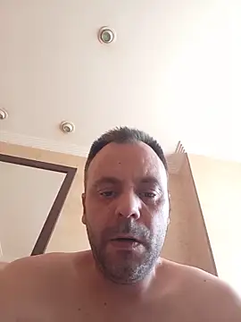 Snapshot of manchego85 chatting on June 9, 1:34 pm manchego85 online show from June 9, 1:34 pm