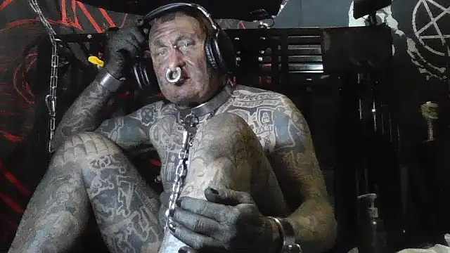 object857 online show from March 26, 11:21 pm