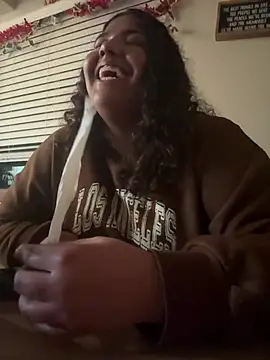 1n0nlythroat online show from February 15, 12:58 pm