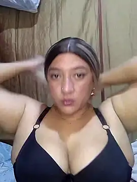 Snapshot of Disgusting_Damned chatting on October 16, 1:50 am Disgusting Damned online show from October 16, 1:50 am