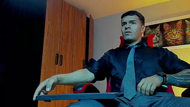 ALPHA DOMINUS  online show from September 15, 3:50 am