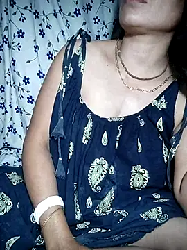 Snapshot of Miss-Pooja_ chatting on March 19, 12:03 am Miss-Pooja online show from March 19, 12:03 am