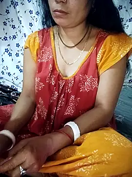 Snapshot of Miss-Pooja_ chatting on March 22, 1:42 am Miss-Pooja online show from March 22, 1:42 am