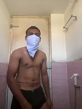 Snapshot of omkarcoll chatting on February 13, 7:48 am omkarcoll online show from February 13, 7:48 am