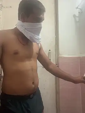 Snapshot of omkarcoll chatting on February 14, 5:53 pm omkarcoll online show from February 14, 5:53 pm