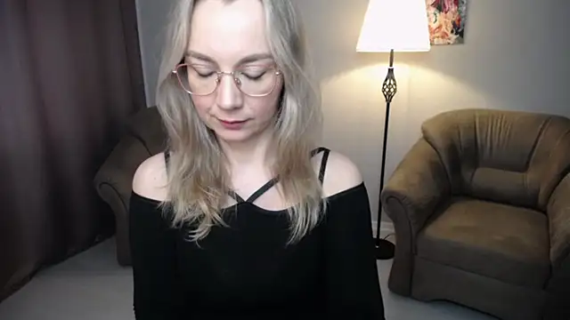 Ava Elior online show from March 27, 11:32 am