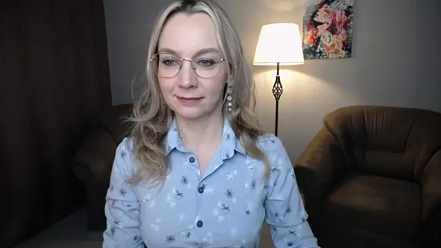 Ava Elior online show from April 12, 11:59 am