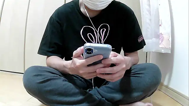 Snapshot of kyoron chatting on March 28, 1:11 pm kyoron online show from March 28, 1:11 pm