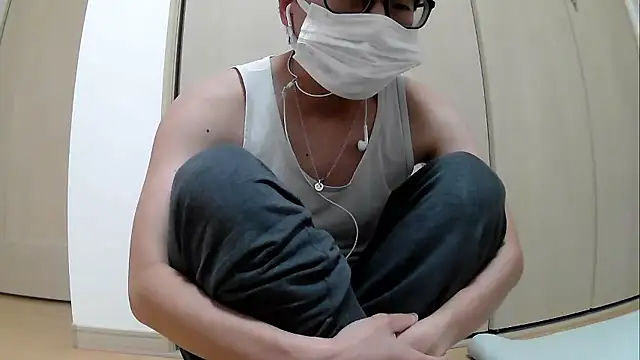 Snapshot of kyoron chatting on April 16, 1:56 pm kyoron online show from April 16, 1:56 pm