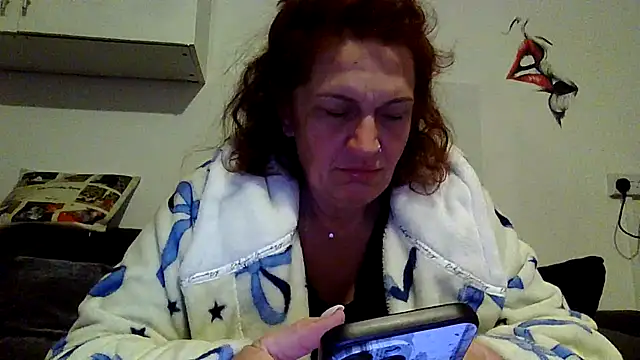 RubyyRosee online show from April 6, 5:19 am