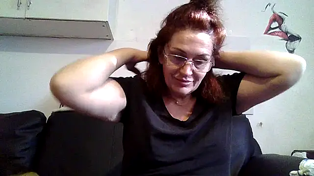 RubyyRosee online show from May 6, 6:08 am