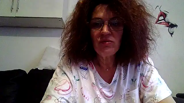 RubyyRosee online show from May 21, 9:16 am