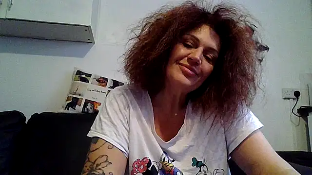 RubyyRosee online show from May 31, 5:37 am
