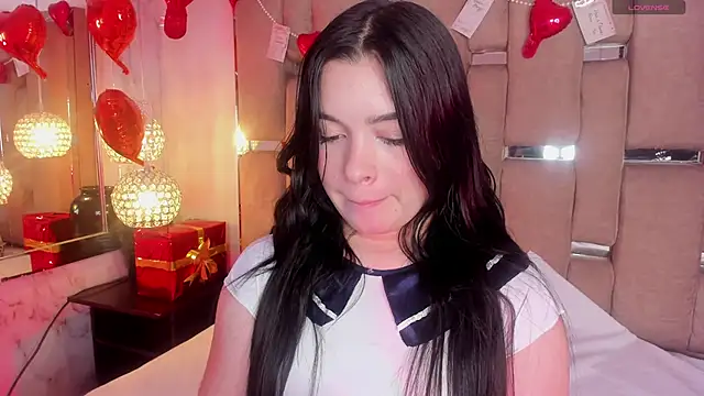 KateLee online show from February 20, 5:04 am