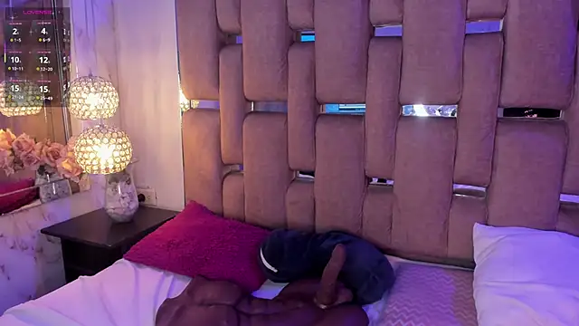 KateLee online show from March 22, 4:49 am