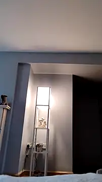 Snapshot of Sophrob96x chatting on April 16, 5:36 pm Sophrob96x online show from April 16, 5:36 pm