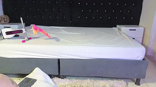 Lisa sweetas online show from March 19, 2:59 am