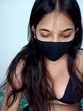Snapshot of Snehabeauti chatting on April 21, 4:12 pm Snehabeauti online show from April 21, 4:12 pm