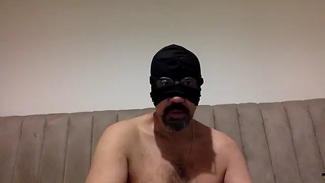 CaiBull online show from July 8, 8:57 pm