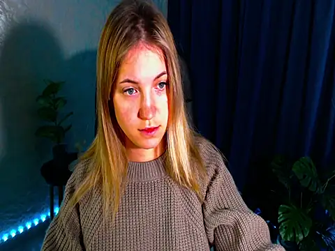 arlana klart online show from September 20, 1:28 am