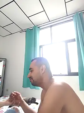 stivenlujan69 online show from March 5, 6:04 pm