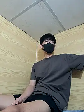 Minh online show from December 15, 3:38 pm