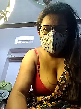 Snapshot of sexy_aaru chatting on September 18, 4:36 am sexy aaru online show from September 18, 4:36 am